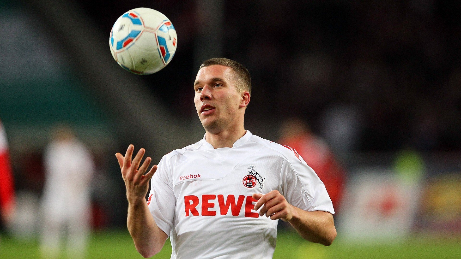 _全民炫舞：舞动青春健康时代_，全民炫舞什么时候下架