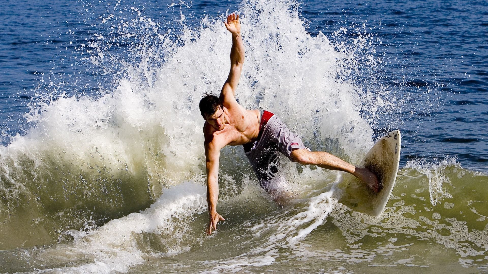 星空体育官网下载-三分炮火：北京队三分球投中42%，火力全开！，中国队三分绝杀